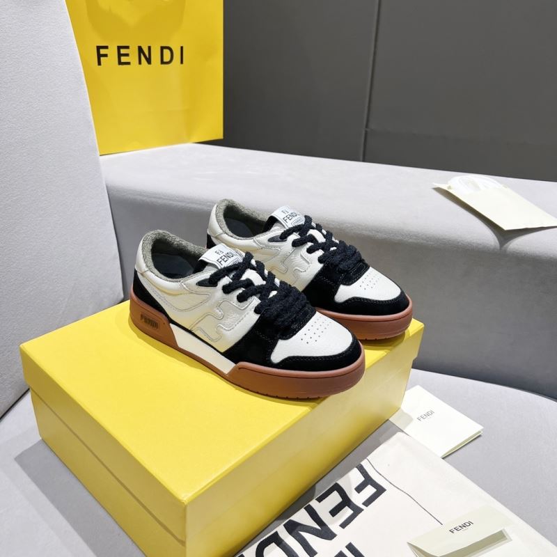 Fendi Low Shoes